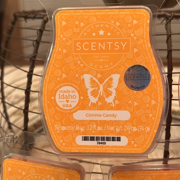 Scentsy Gimme Candy Scentsy Wax Melt - Picture 3 of 8